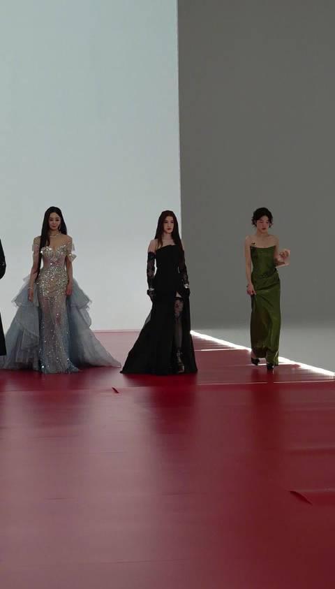 海外华人追剧指南:手把手教你破解腾讯视频星光大赏等节目地区限制与卡顿难题